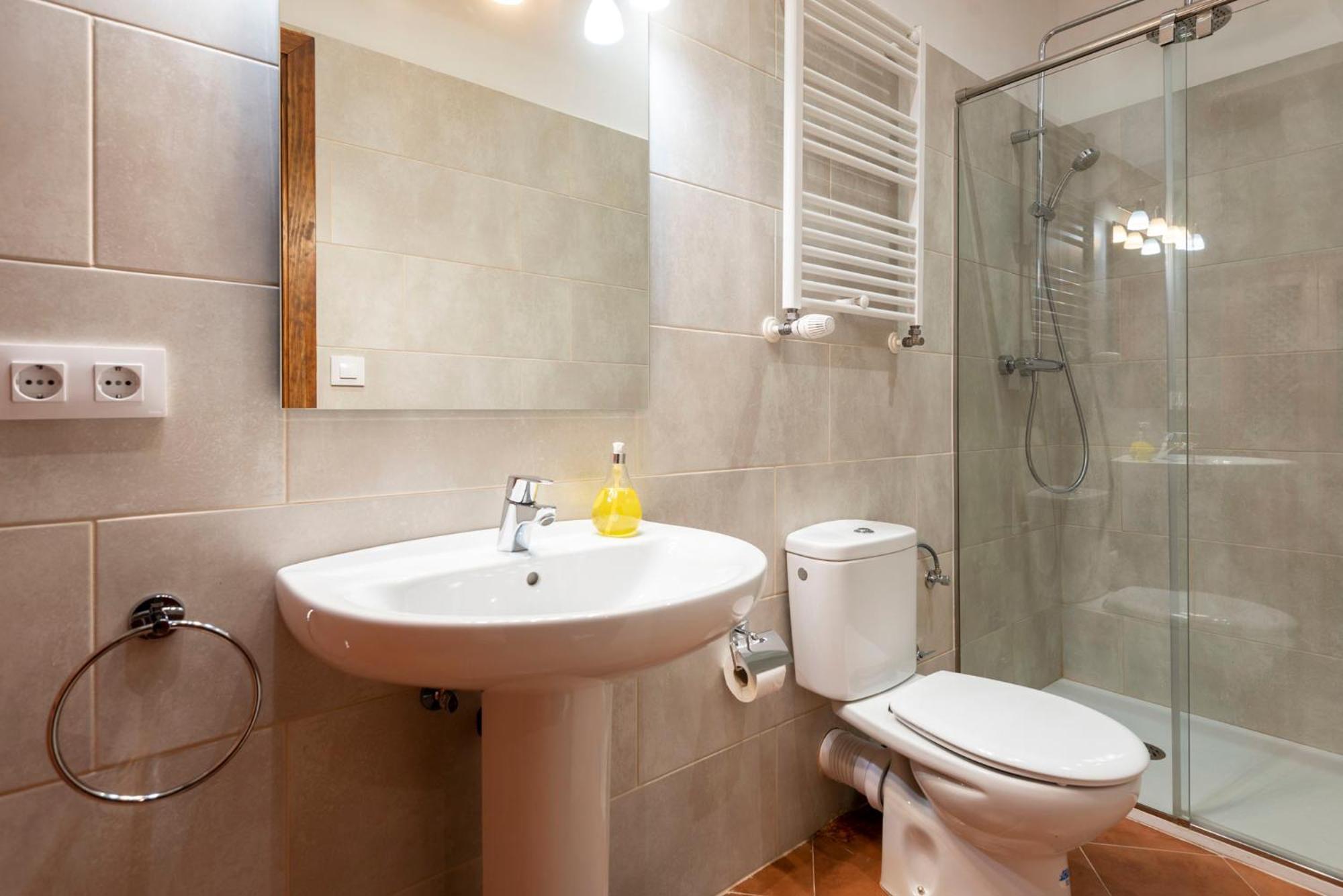 Hostal Can Xicu Capmany Номер фото
